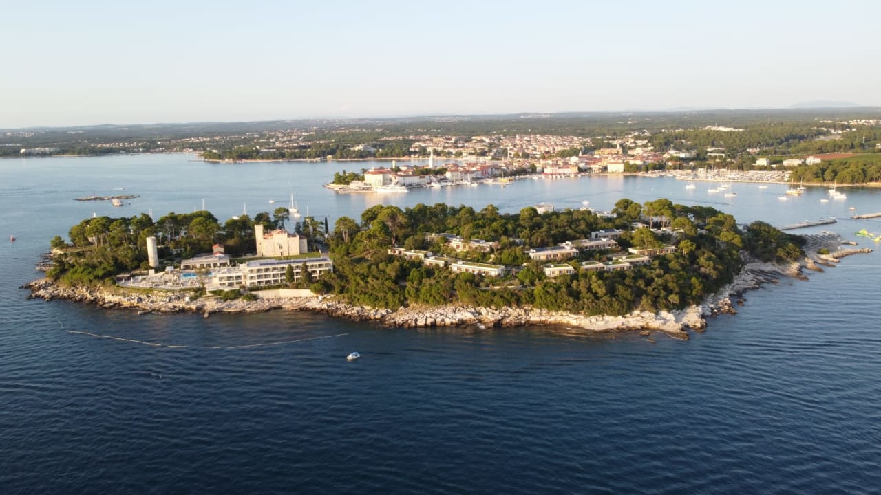 Außenansicht Isabella Island Miramare  Suites & Villas