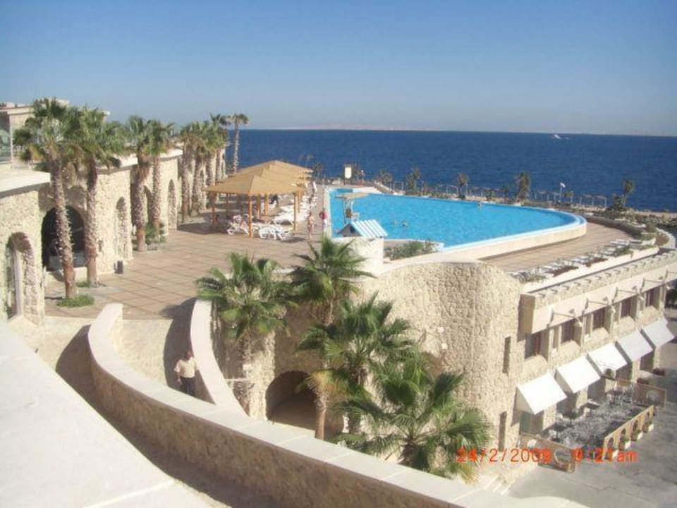 Citadel Azur, und rechts, das neue Café Mozart Pickalbatros Citadel Resort