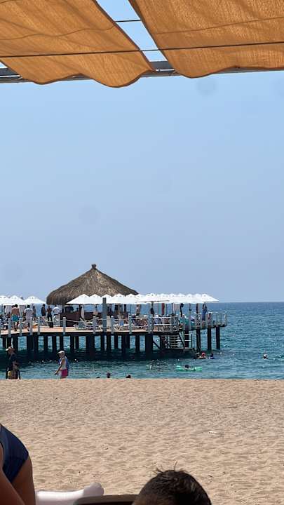 Strand Blue Waters Club