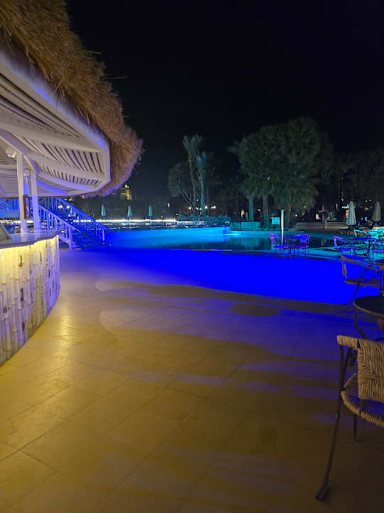 Pool Brayka Bay Resort