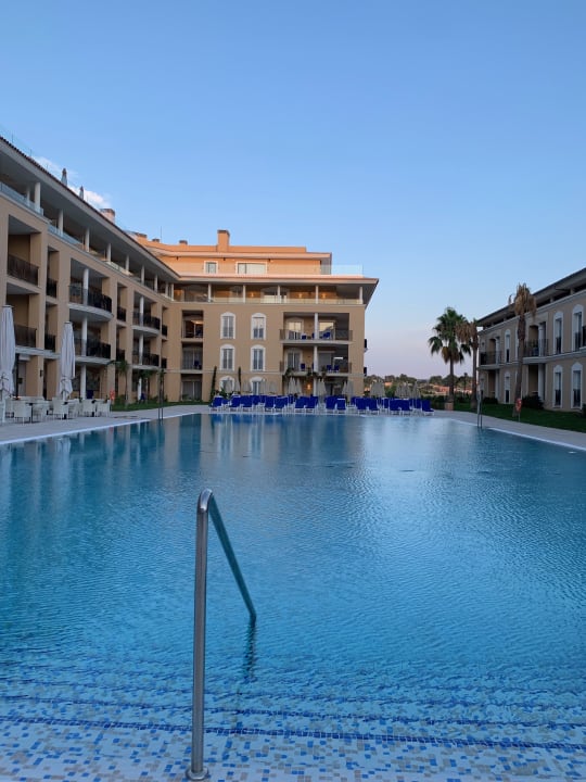 Pool Grupotel Playa de Palma Suites & Spa