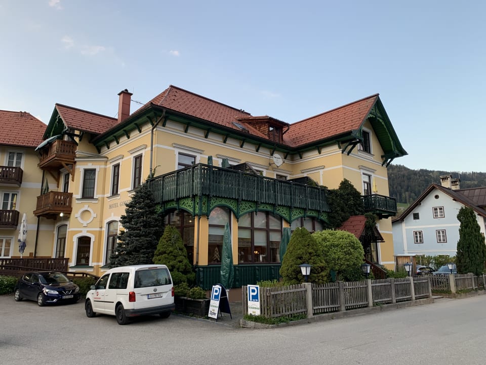 Außenansicht Hotel - Restaurant - Goisererhof