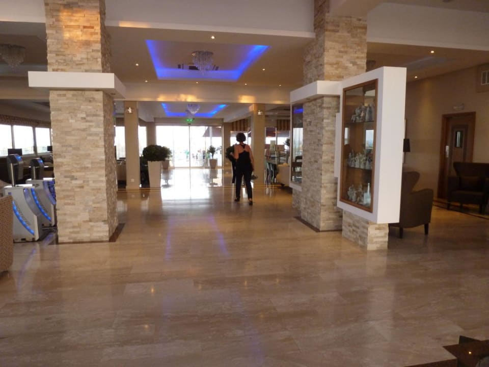 Lobby Asterias Beach