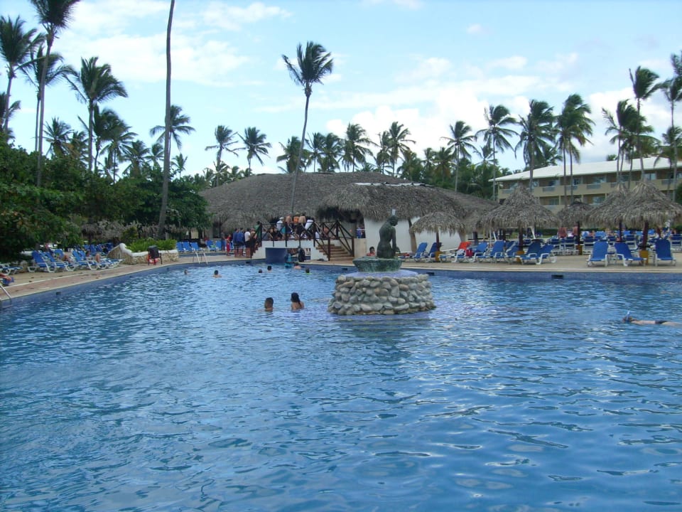 Der Pool Grand Sirenis Punta Cana Resort & Aquagames