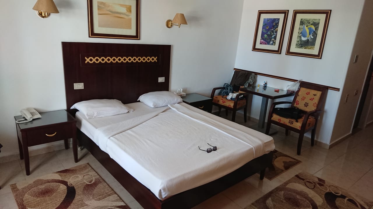 Zimmer Menaville Safaga