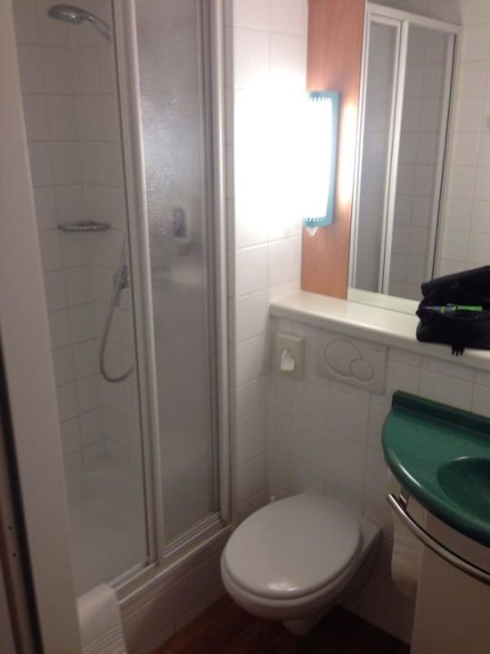 Badezimmer Hotel Ibis Wien Mariahilf