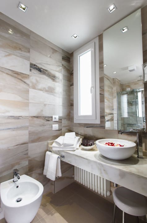 Bagno Junior Doble Suite Princier Fine Resort & SPA