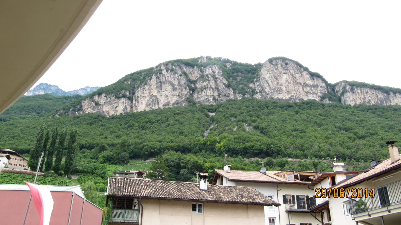 Balkon met uitzicht op berg Gasthof Hotel Terzer