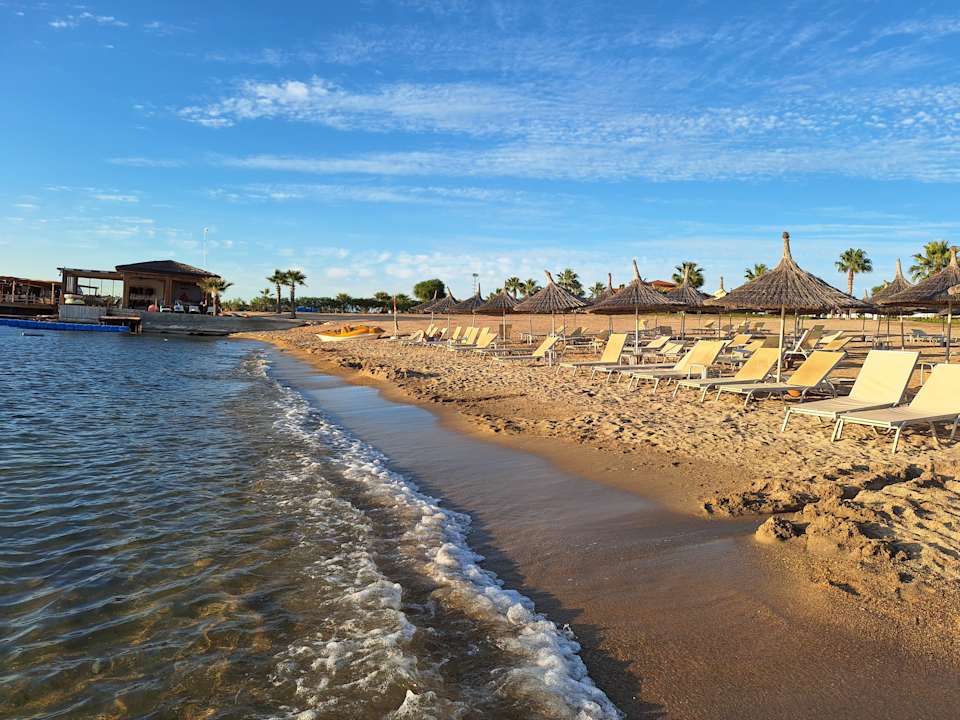 Strand Aquasis De Luxe Resort & Spa