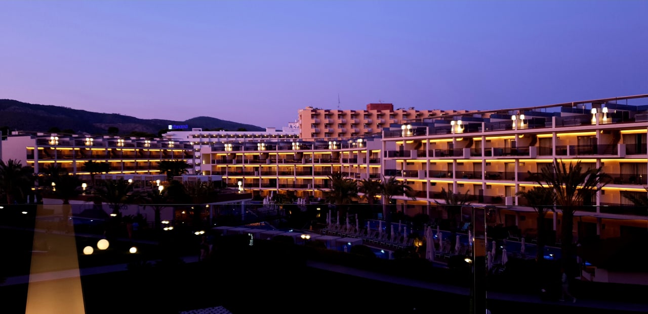 Außenansicht Zafiro Palace Palmanova