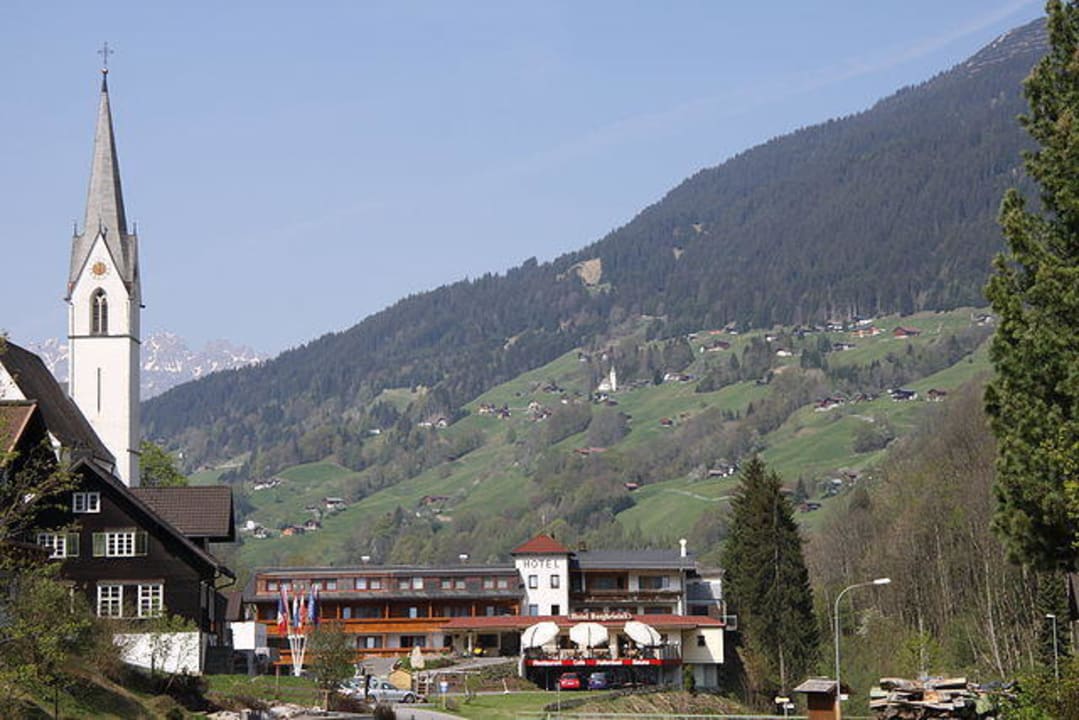 Ansicht Hotel Bergkristall Montafon