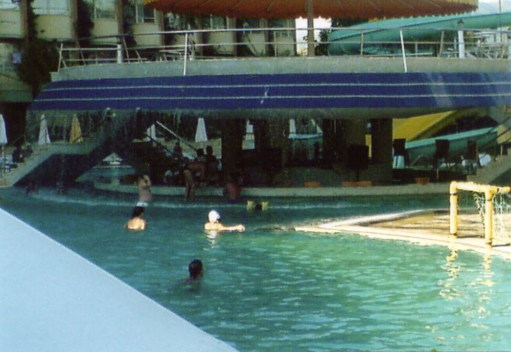 Bar im wasser Saphir Hotel & Villas