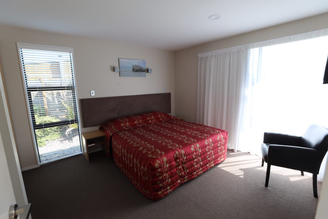 Zimmer The Fairways Apartments at Ocean Ridge