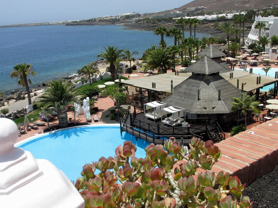 Blick von der Dachterrasse H10 Timanfaya Palace - Adults only