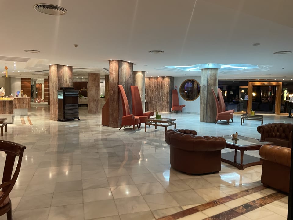 Lobby Hotel Serrano Palace