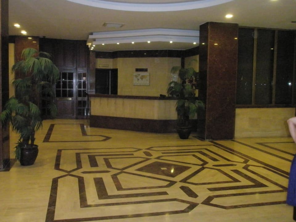 Empfangshalle Kayamaris Hotel