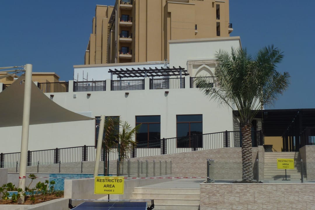 A la carte Restaurants noch  im Bau DoubleTree by Hilton Resort & Spa Marjan Island