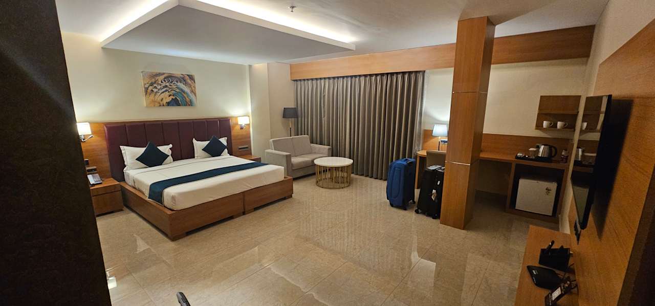 Zimmer Ilara Hotel & Spa Tada , Opposite Sricity