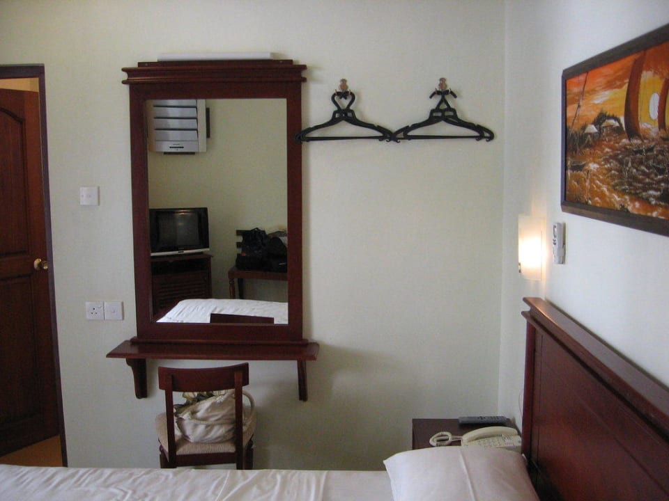 Zimmer Oak Ray Serene Garden Hotel