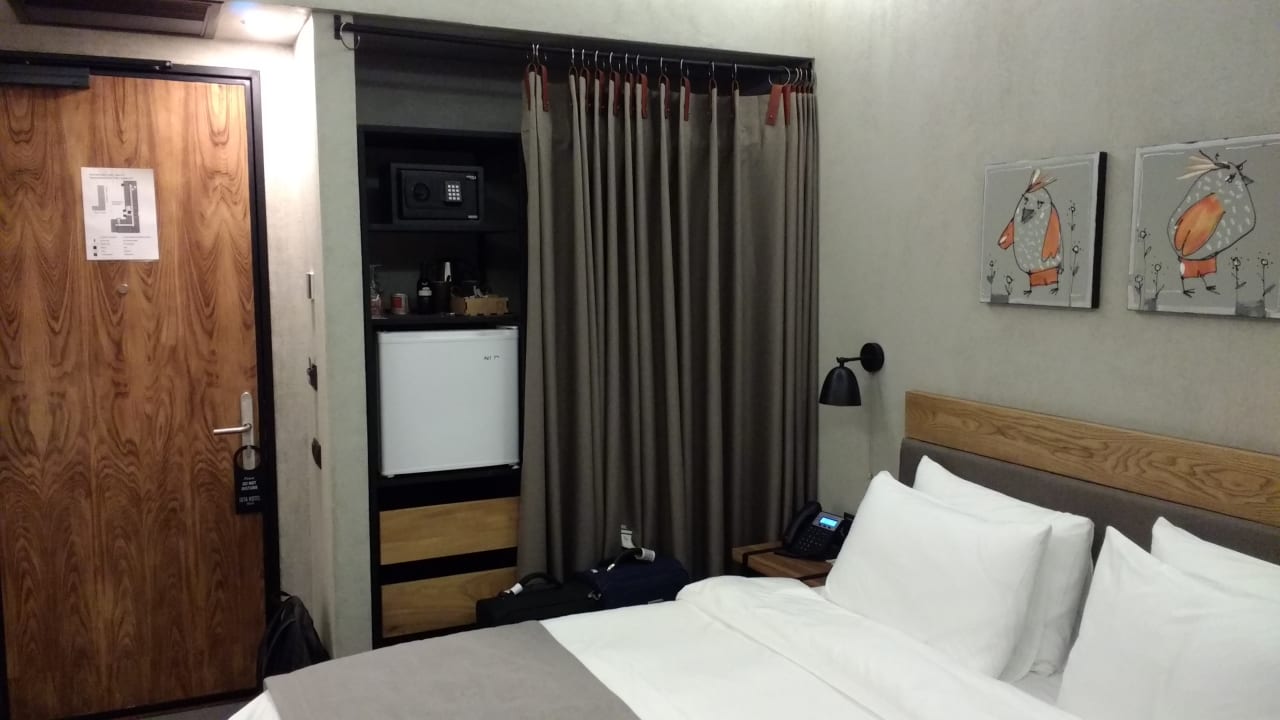 Zimmer IOTA Hotel Tbilisi