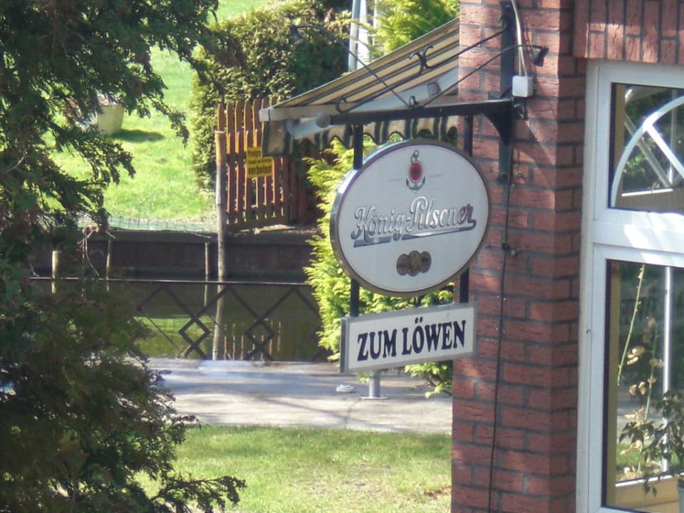 Blick zum Biergarten Hotel zum Löwen