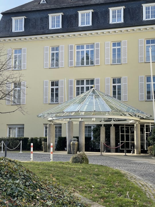 Außenansicht Steigenberger Icon Grandhotel Petersberg