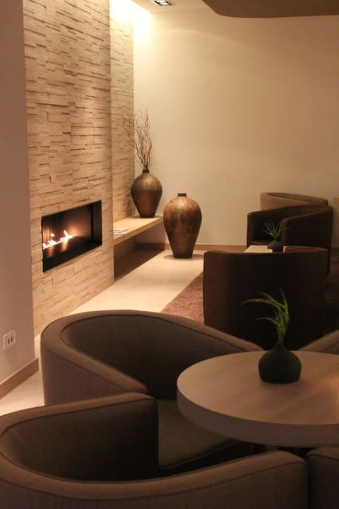 Schöne Lobby ambassador hotel & spa