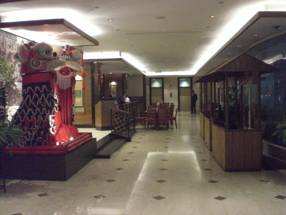 Eingangsbereich Copthorne King's Hotel