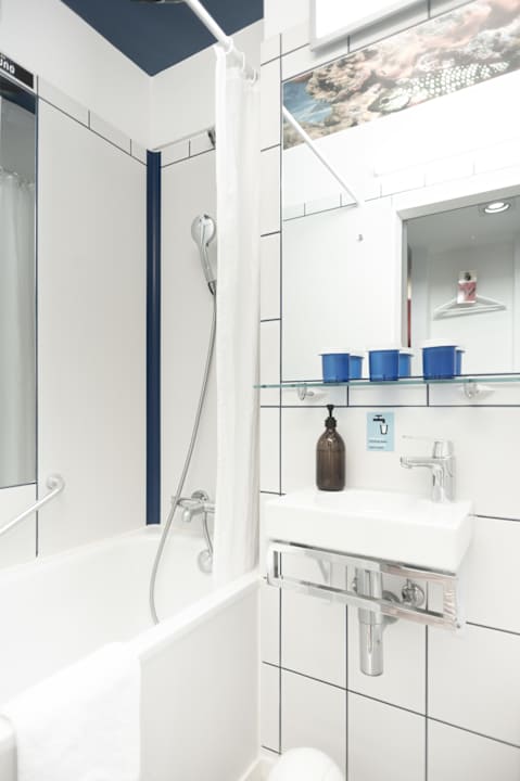 Zimmer NunoHotel Köln City