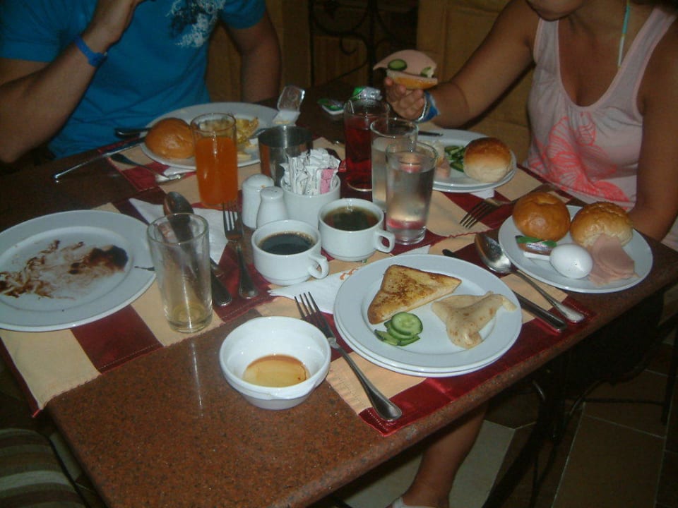 Unser Frühstück Pickalbatros Alf Leila Wa Leila Resort - Neverland Hurghada