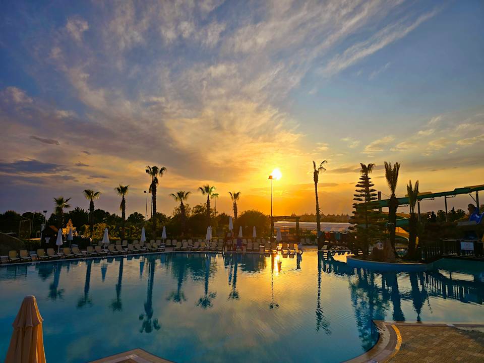 Pool Alba Resort Hotel