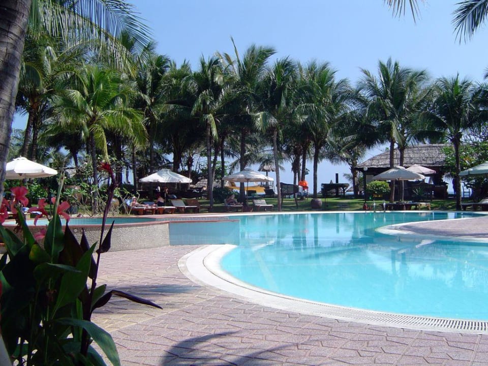 Pool Saigon Mui Ne Resort