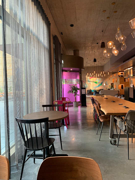 Lobby Moxy Wuerzburg