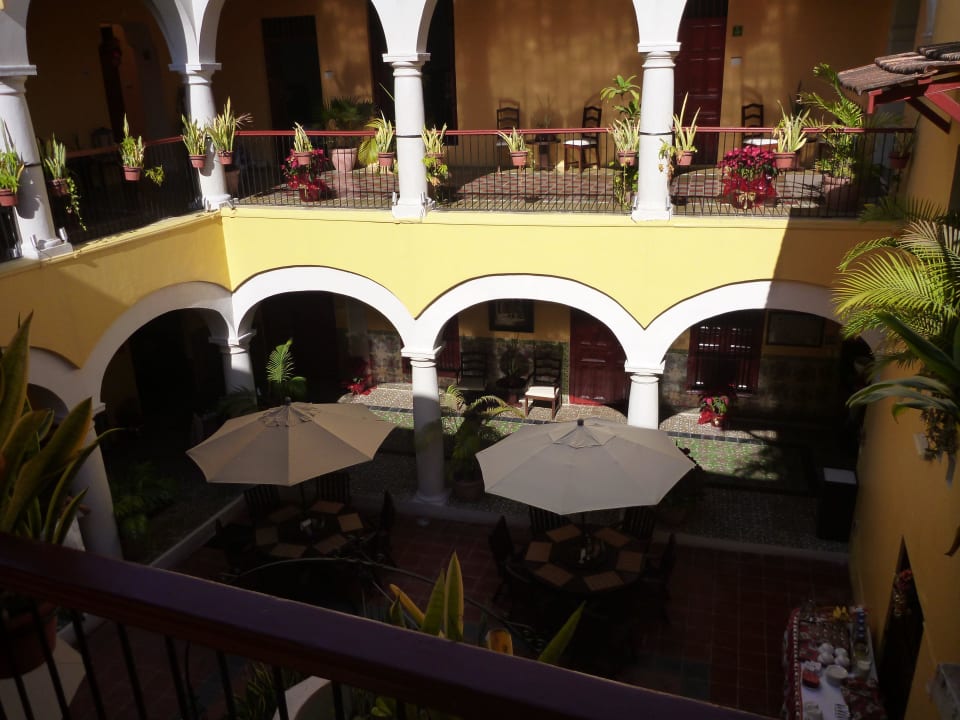 Innenhof Hotel Castelmar