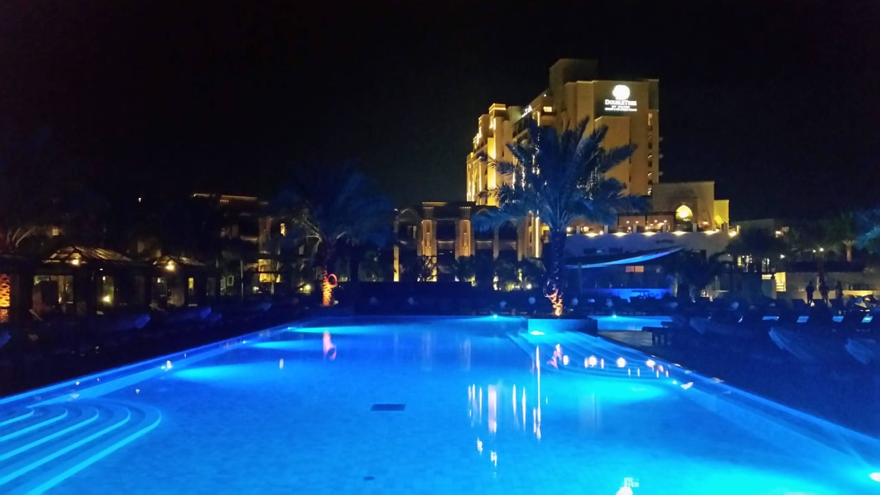 Hauptpool DoubleTree by Hilton Resort & Spa Marjan Island