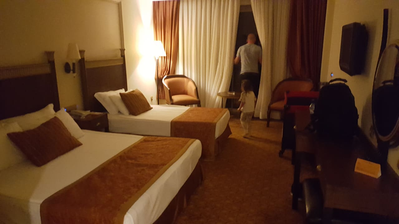 Zimmer Starlight Resort Hotel