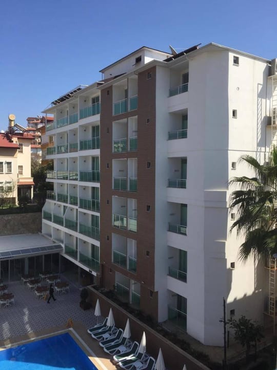 Aussenansicht Kleopatra Atlas Hotel