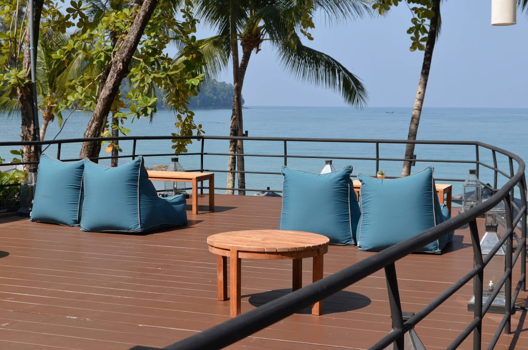 Lounge und Weinbar Moracea by Khao Lak Resort