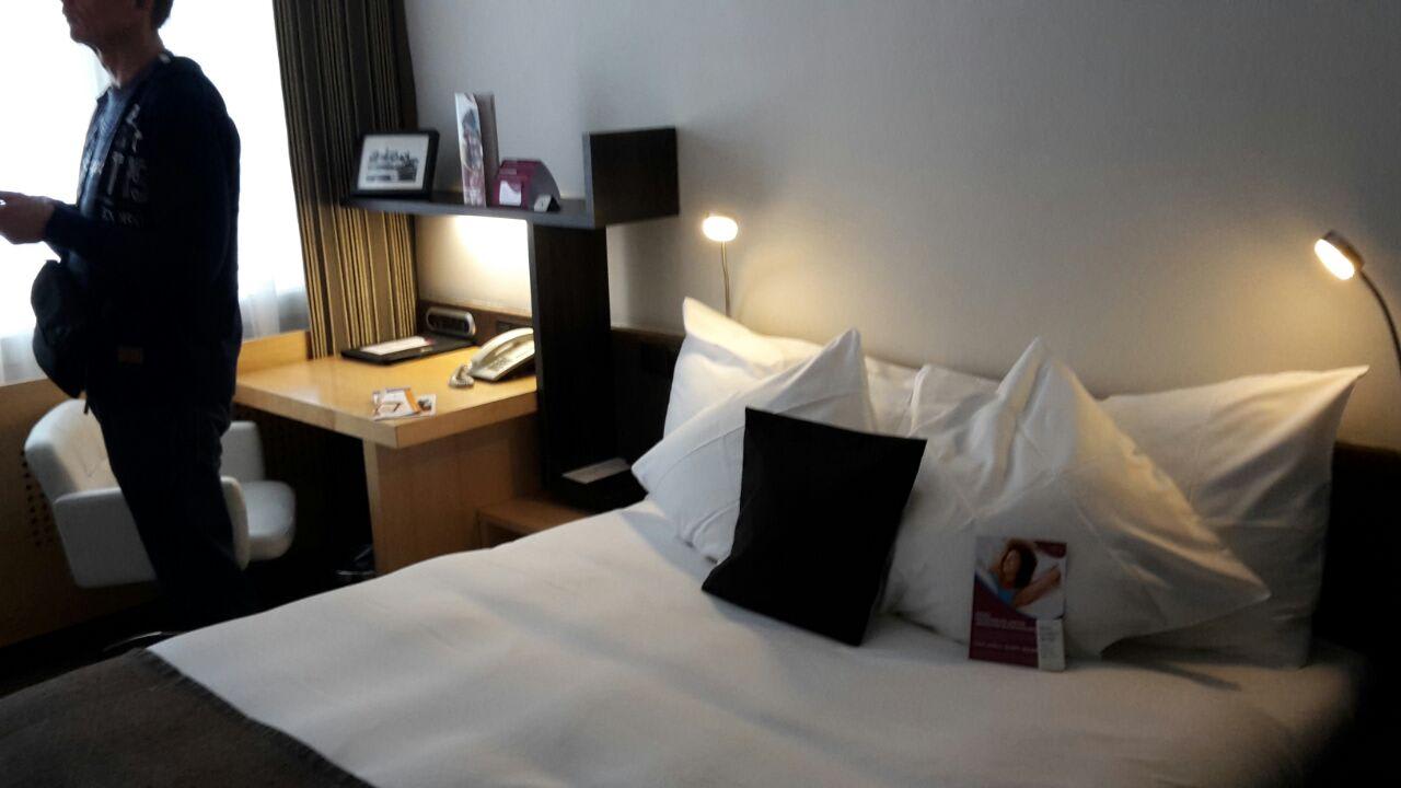 Bett Hotel Crowne Plaza Zürich