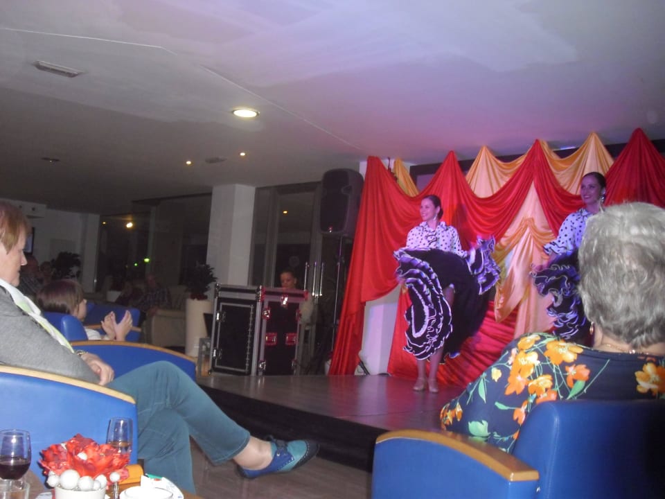 Volkloreabend in der Bar allsun Hotel Pil-lari Playa