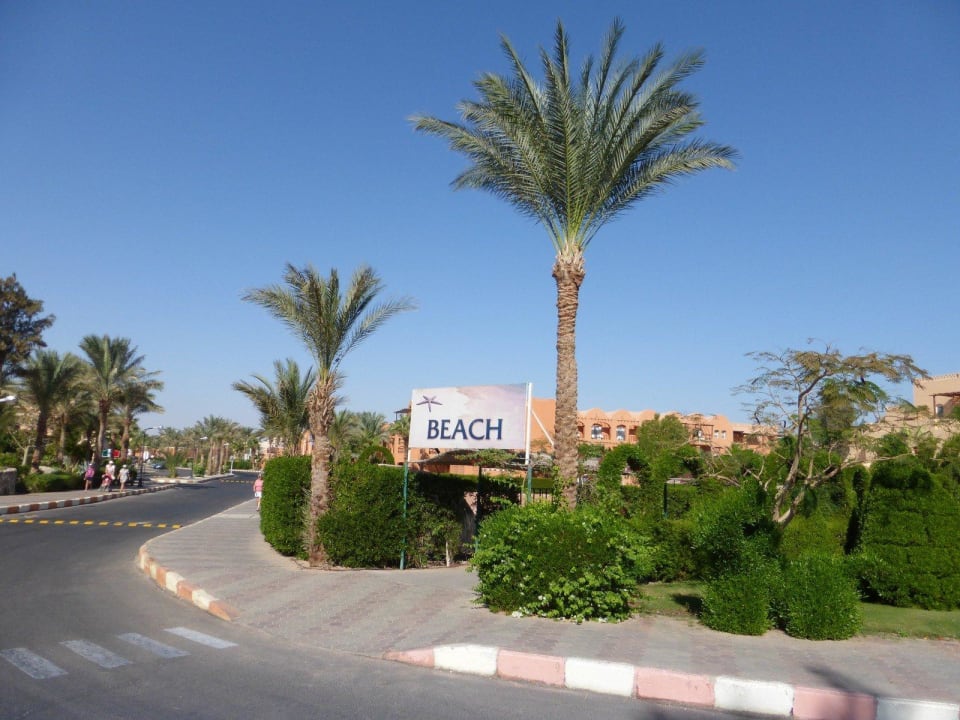 Weg zum Strand Jaz Makadi Oasis Resort
