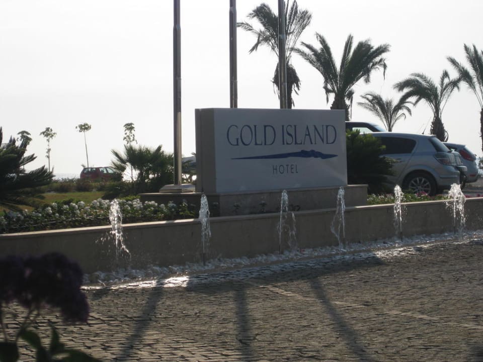 Gold Island Gold Island Selected