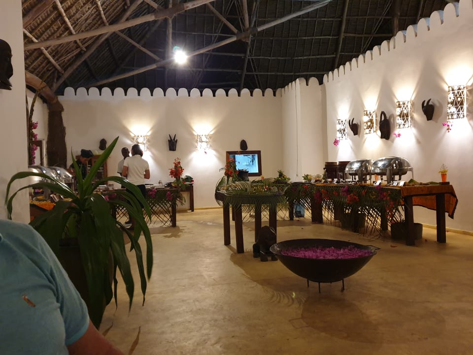 Gastro Pongwe Bay Resort