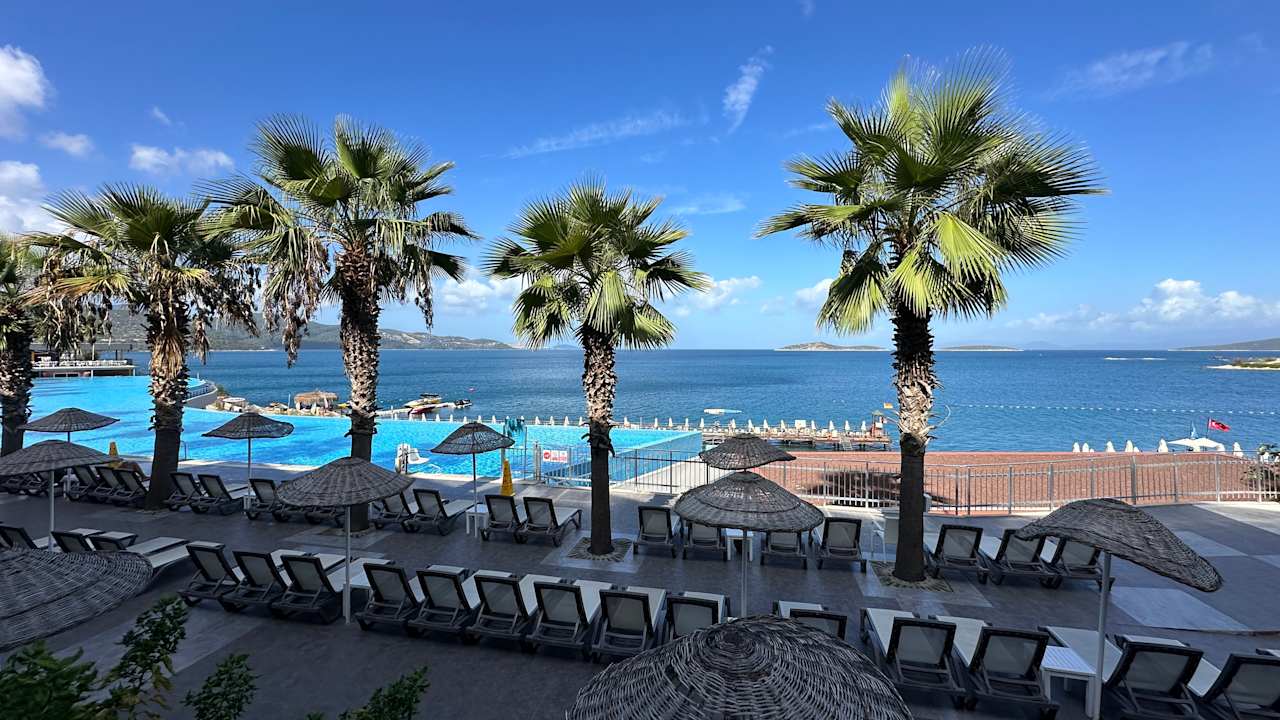 Strand Blue Dreams Resort & Spa