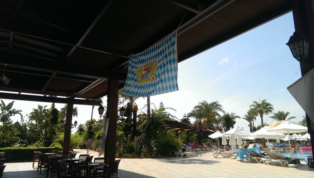 Oktoberfest Saphir Resort & Spa