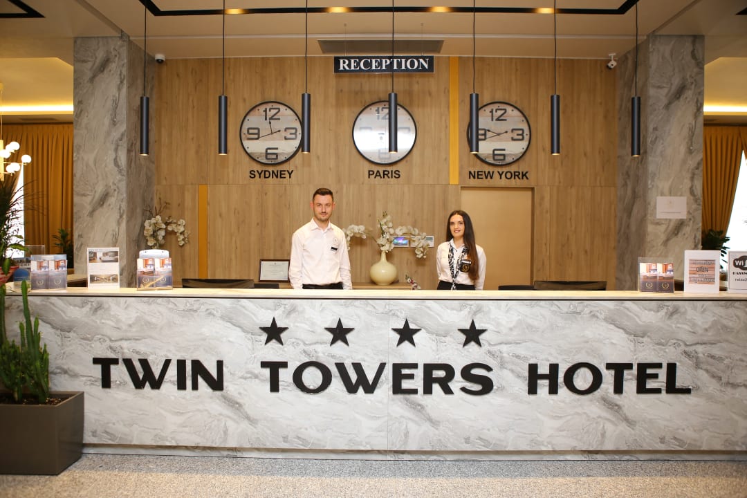 Sonstiges Twin Towers Hotel