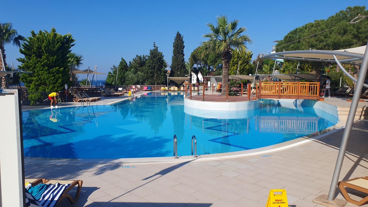 Pool Hotel Pine Bay Holiday Resort