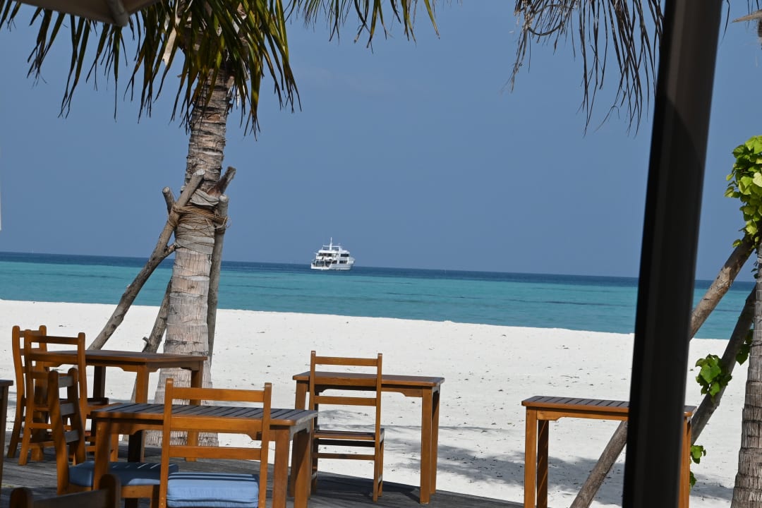 Strand Meeru Maldives Resort Island