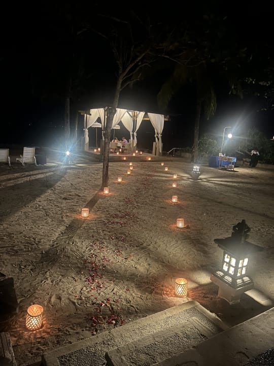 Strand Candi Beach Resort and Spa