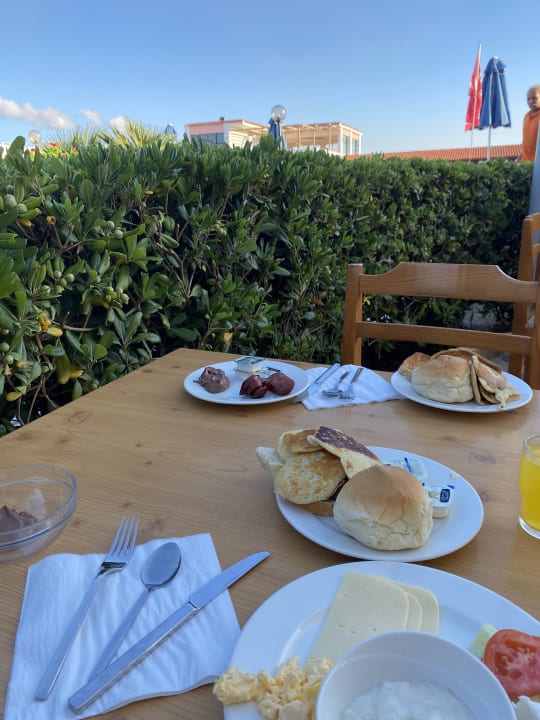 Gastro Dessole Dolphin Bay Resort